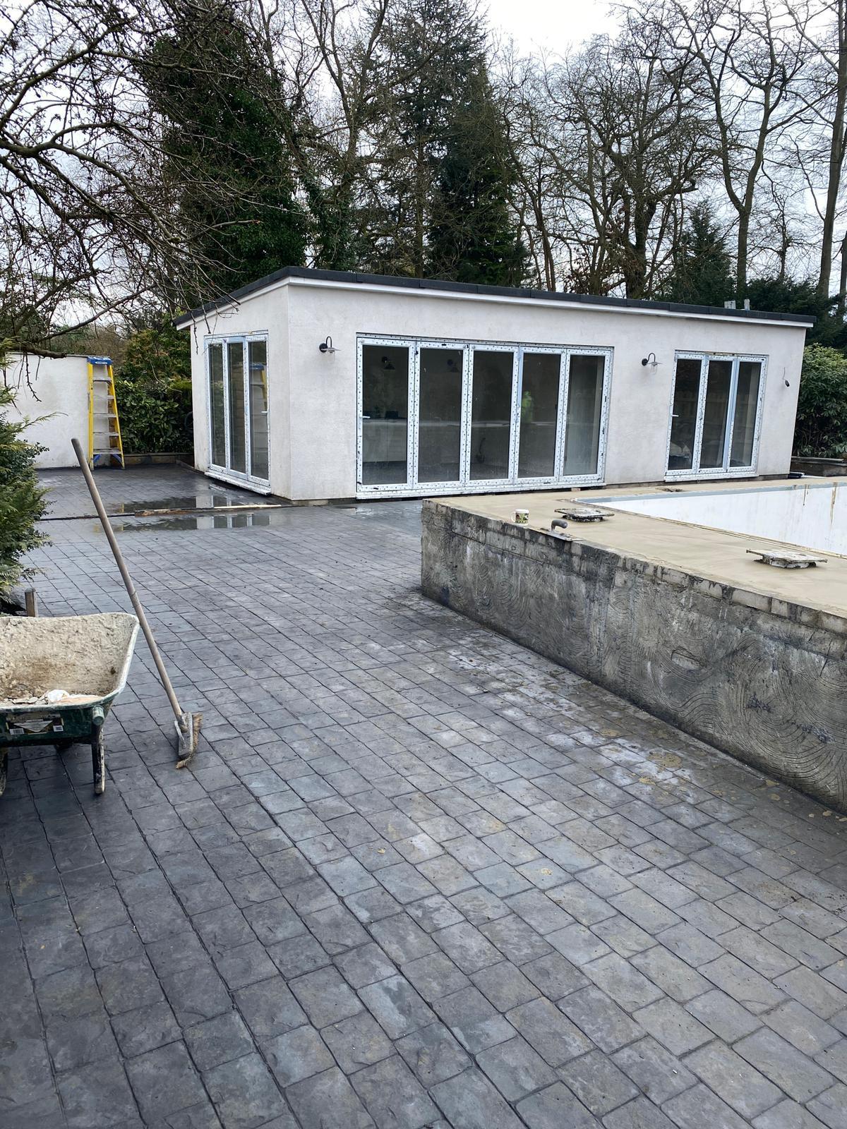 Resin driveway installation in Leeds by Lynch Renovation & Development